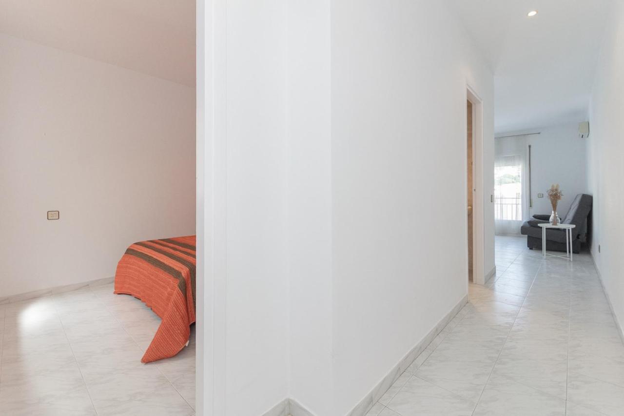 Apartamento En Roses Apartment Ngoại thất bức ảnh